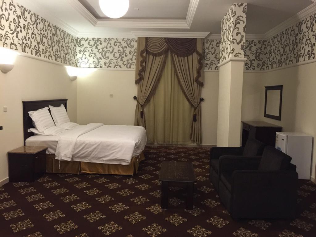 Al Denny Aparthotel Dschidda Zimmer foto